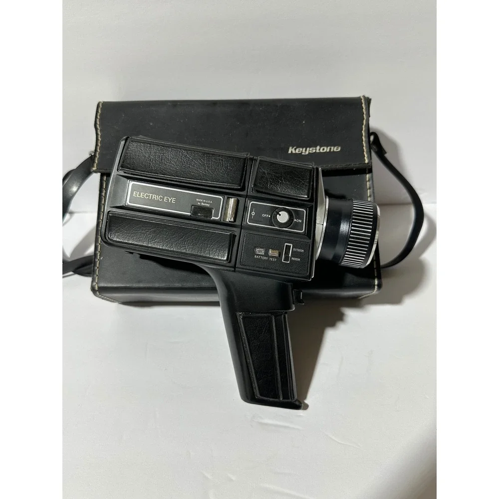 Vintage Keystone XL204 Electric Eye Movie Camera with Case Untested parts only